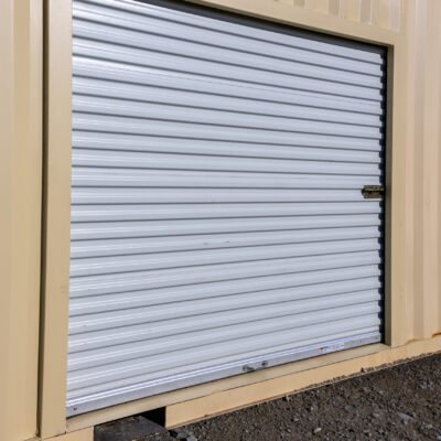 40-roll-up-door-2-of-8-scaled 40FT Side Roll-Up Shipping Container – Flexible Multi-Access Storage