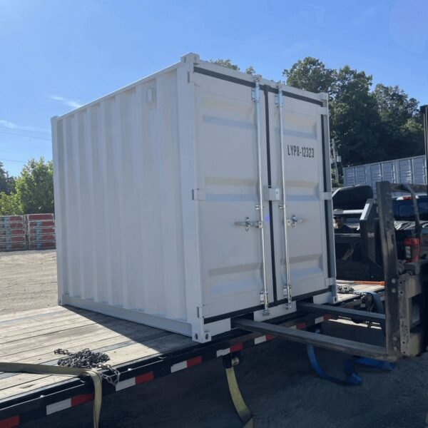 c9d322094bee41ded459f8f7686adf1c 8ft Shipping Container – Compact & Secure Storage Solution